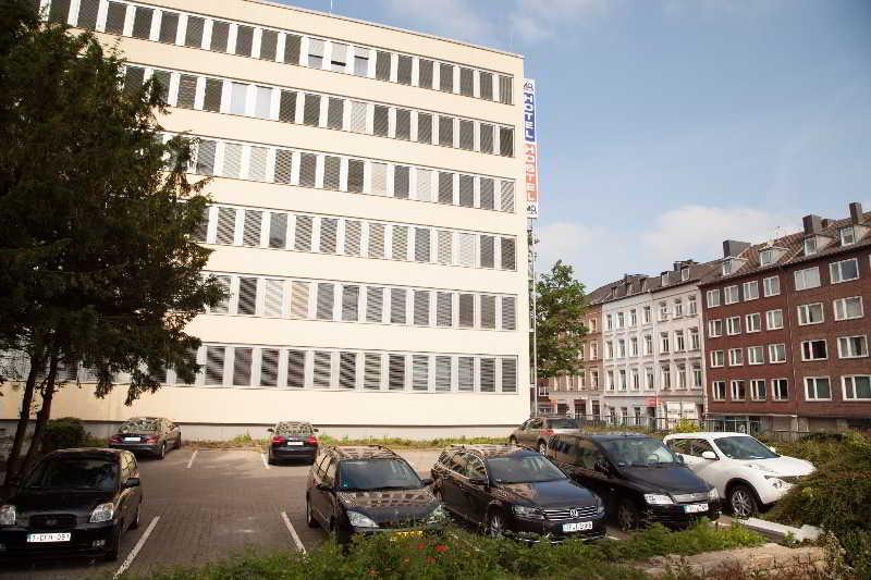 A&O Aachen Hauptbahnhof Hotel Exterior photo